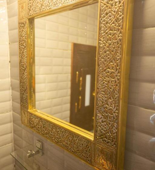 اتاق استاندارد, Gamaleya Boutique