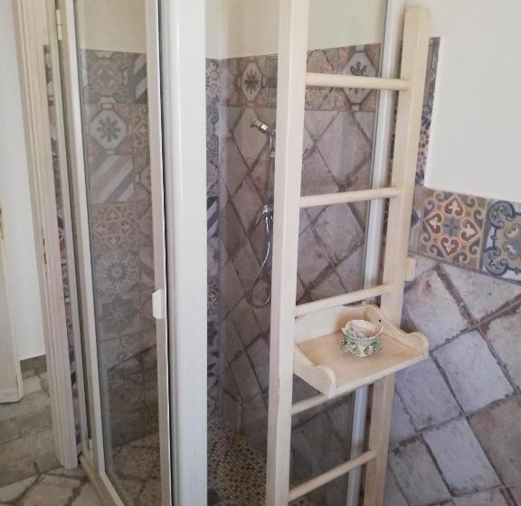 اتاق استاندارد چهار تخته با چشم‌انداز دریا, Etna Casa Del Sole