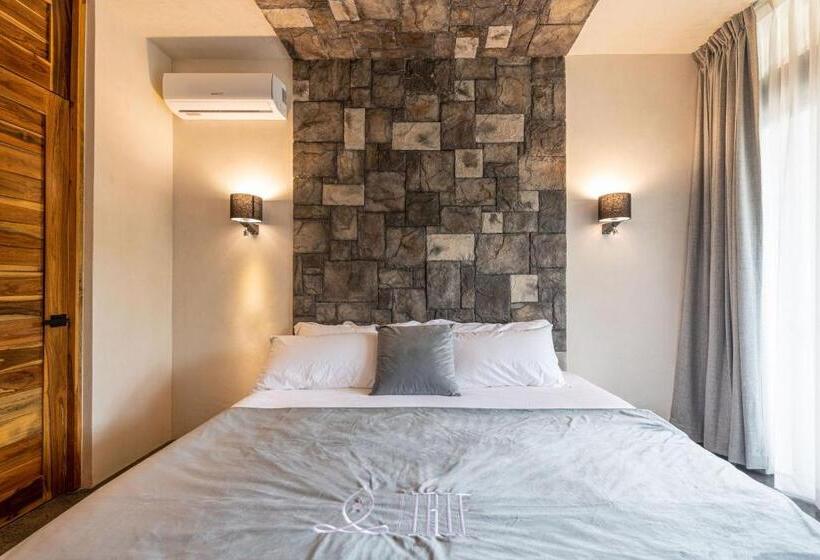 اتاق استاندارد با تخت بزرگ, Irie Tulum