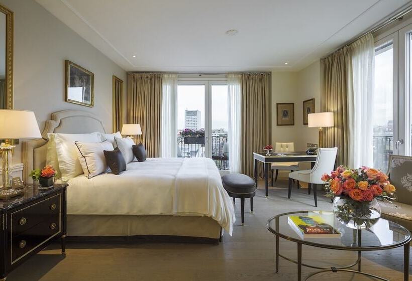سوییت جونیور, Palazzo Parigi Hotel & Grand Spa   Lhw