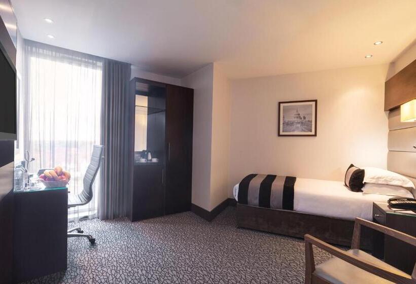 Deluxe Enkelrum, Park Grand Heathrow