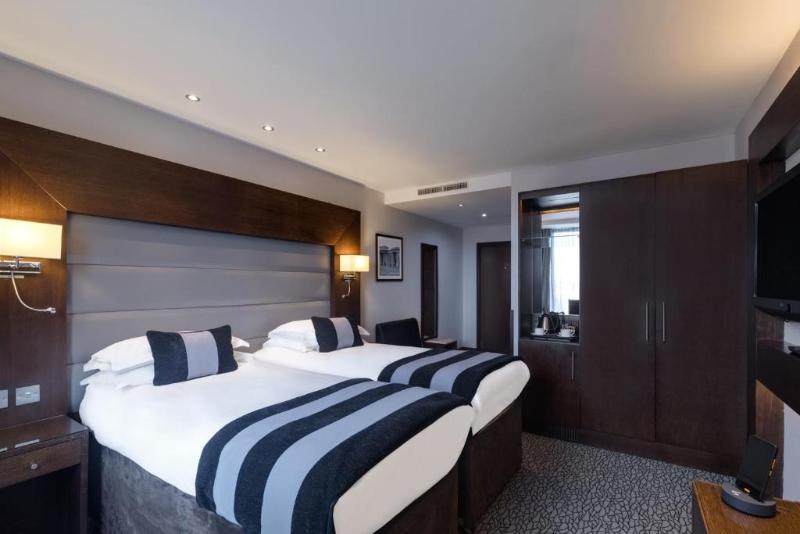 Clubrum, Park Grand Heathrow