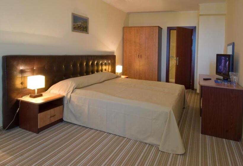 Люкс с Балконом, Perla Sun Beach Hotel   All Inclusive