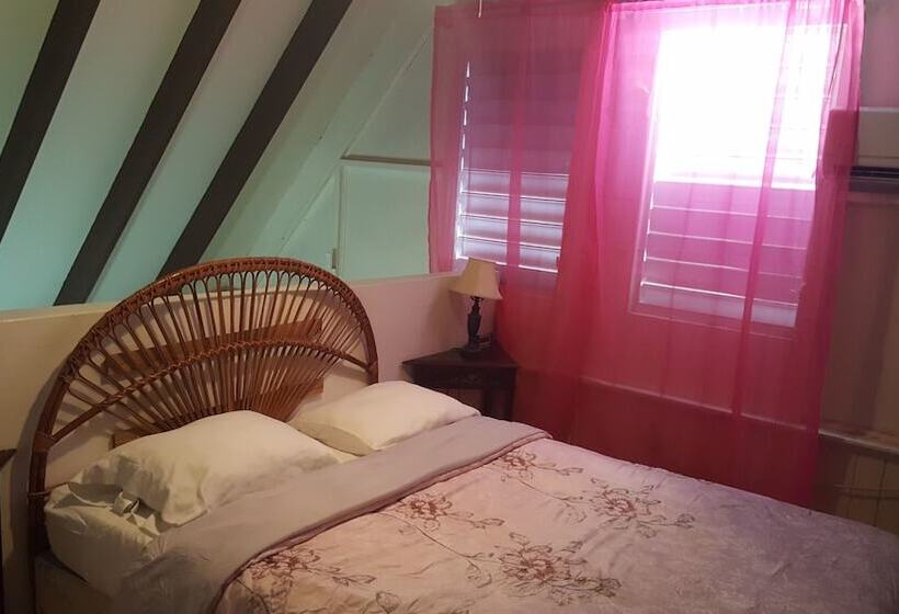 آپارتمان 3 خوابه با چشم‌انداز دریا, Sunset Gardens Guesthouse