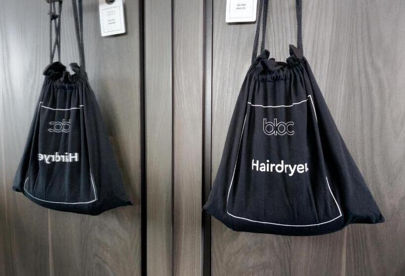 Номер Стандарт, Bloc Hotel London Gatwick Airport