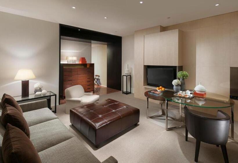 Люкс Клуб, Mandarin Oriental Guangzhou