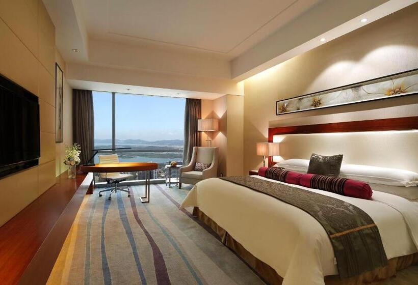 Номер Стандарт Вид на Озеро, Crowne Plaza Wuxi Taihu, An Ihg