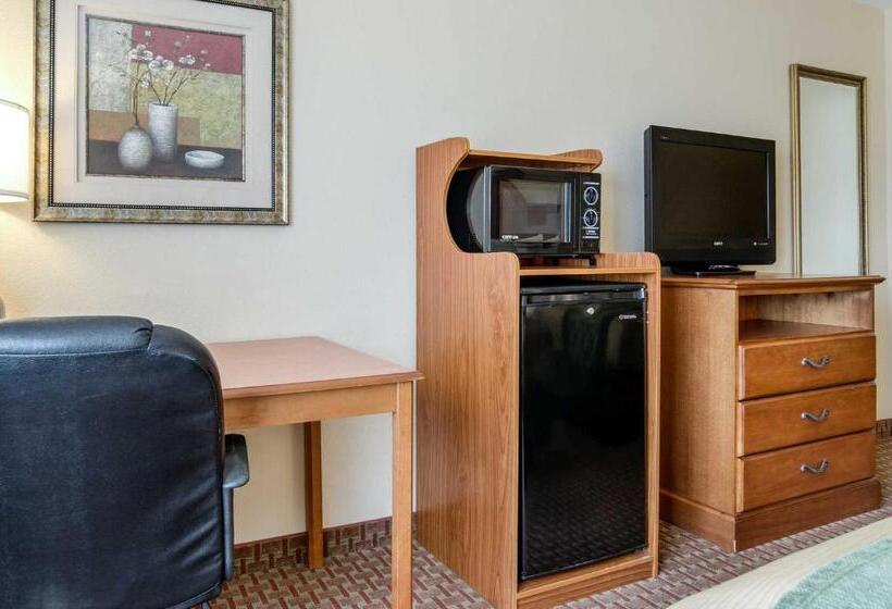 Номер Deluxe Кровать Кинг, Super 8 By Wyndham Great Bend