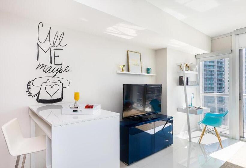 スタンダードスタジオ, Brickell By Miami Vacation Rentals