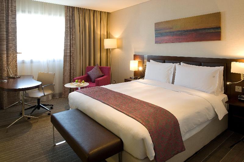 اتاق استاندارد با تخت بزرگ, Holiday Inn Alseeb Muscat, An Ihg