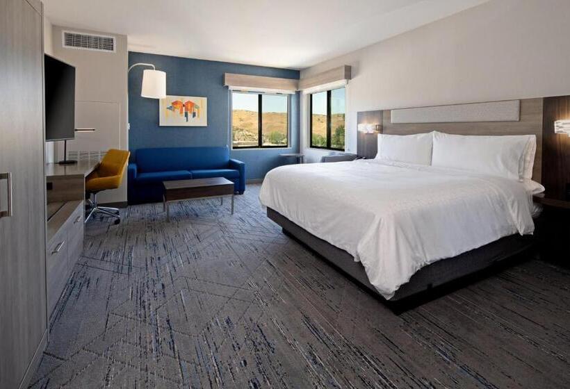 Номер Премиум, Holiday Inn Express & Suites   Valencia   Santa Clarita, An Ihg