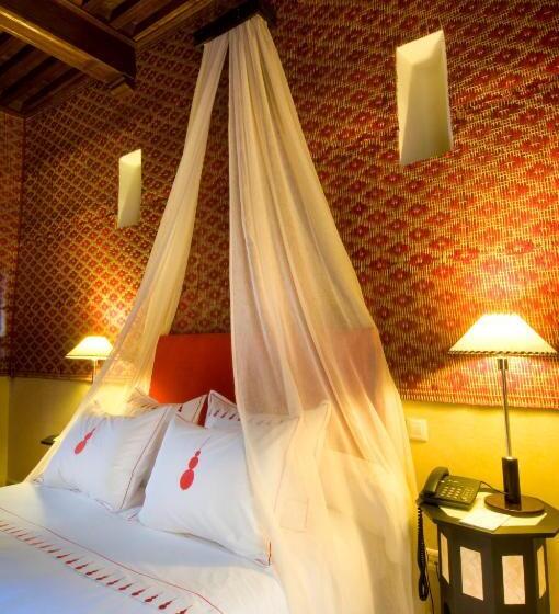 Suite, Riad Charai