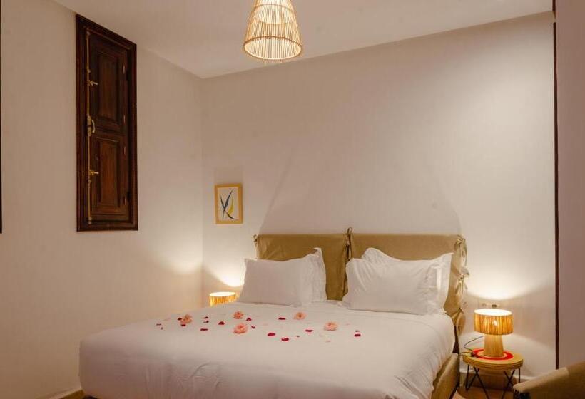 Habitación Ejecutiva, Riad Charai