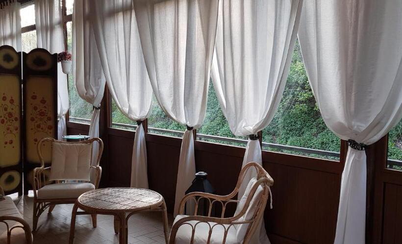 带阳台的豪华间, B&b Casa Fossello