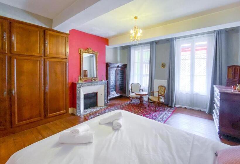 패밀리 스위트, Nogapatio   Maison D Hôtes   Bnb