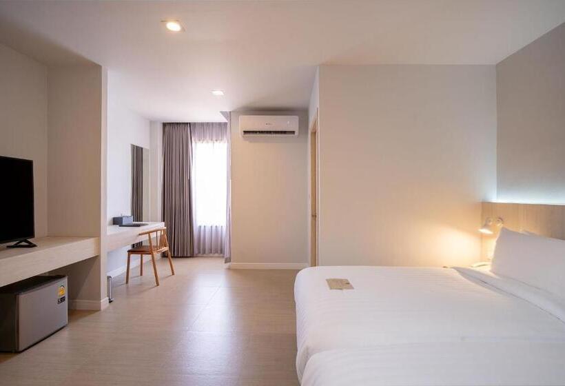 Номер Superior, The Pride Hotel Phitsanulok