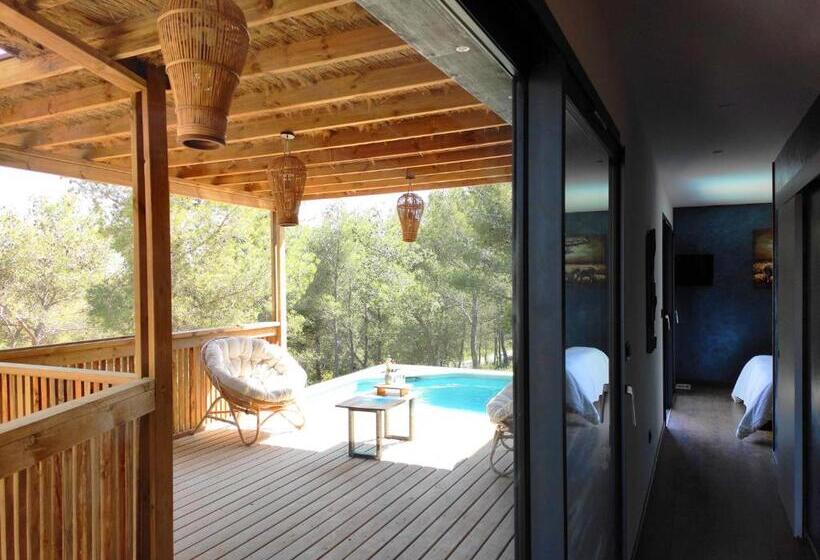 Вилла с 1 спальней и бассейном, Villa Occitana