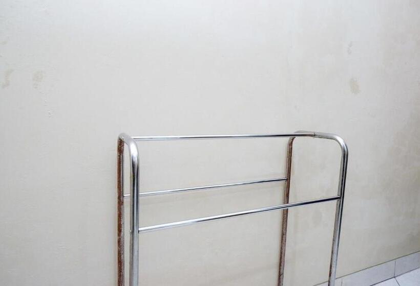 Номер Стандарт, Koolkost Syariah At Jalan Juanda Solo   Minimum Stay 6 Nights