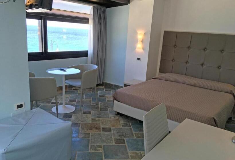 اتاق استاندارد با تخت بزرگ, Bb Oasis