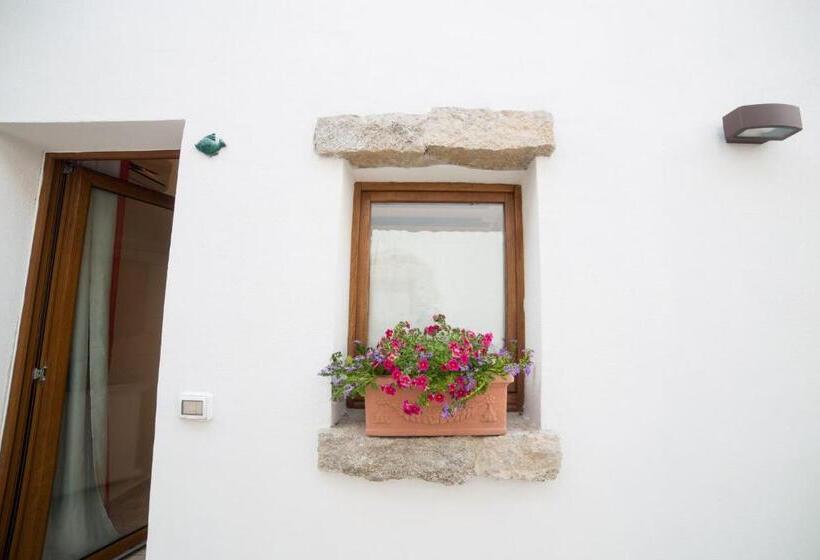 Family Suite, Olbia Domus Inn