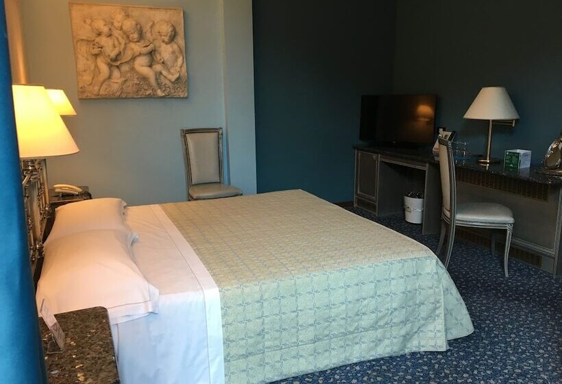Номер Стандарт, Guglielmotel