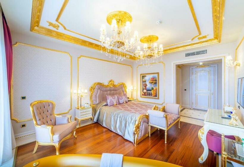 ویلا پریمیوم 1 خوابه, The Plaza Bodrum