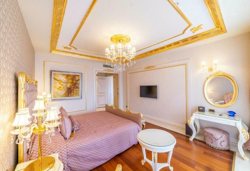 ویلا پریمیوم 1 خوابه, The Plaza Bodrum