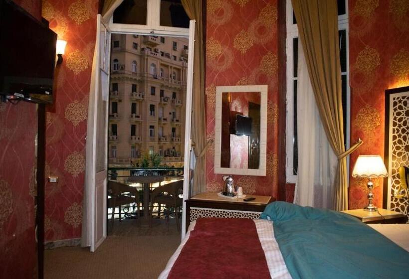 اتاق لوکس, Cairo Inn