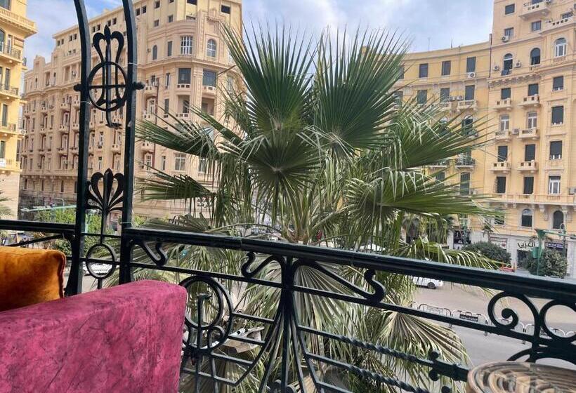 اتاق لوکس چهار تخته, Cairo Inn