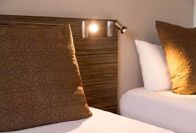 Номер Стандарт, Sure Hotel By Best Western Nantes Saint Herblain