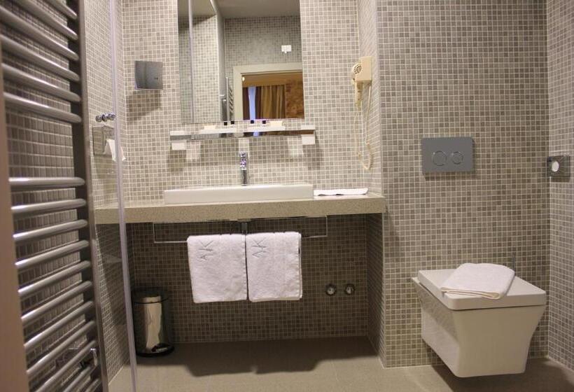 Номер Superior, Art Hotel Kalelarga
