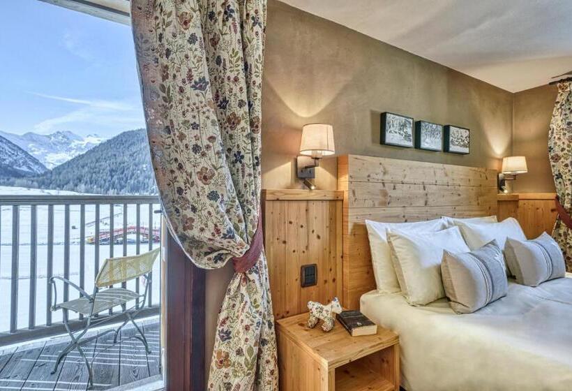سوییت جونیور با بالکن, Sant Orso  Mountain Lodge & Spa