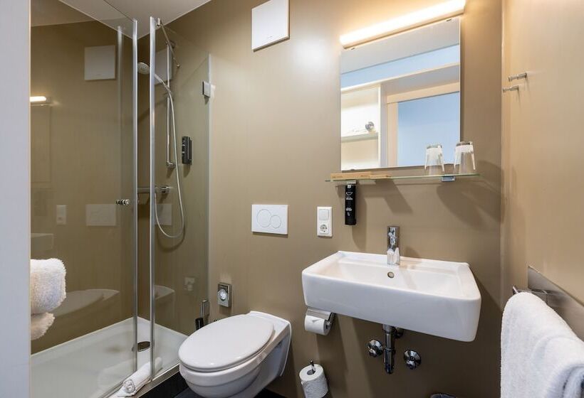 اتاق استاندارد, Mk Hotel Stuttgart