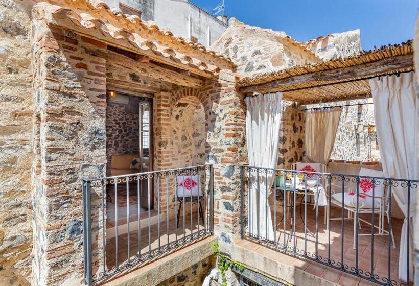 带露台的小型套房, Albergo Diffuso Mannois