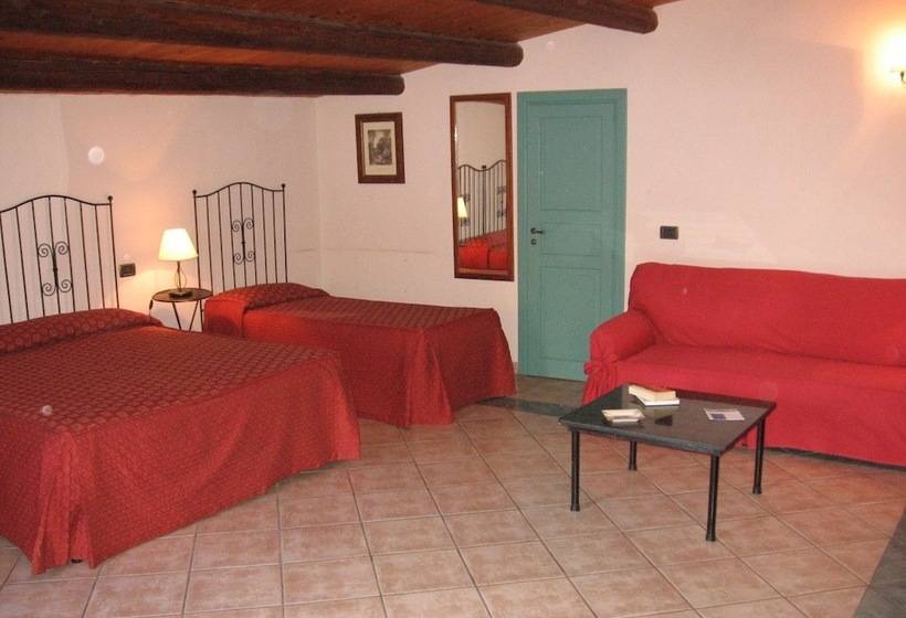 חדר סטנדרט לשלושה, Albergo La Fontanella
