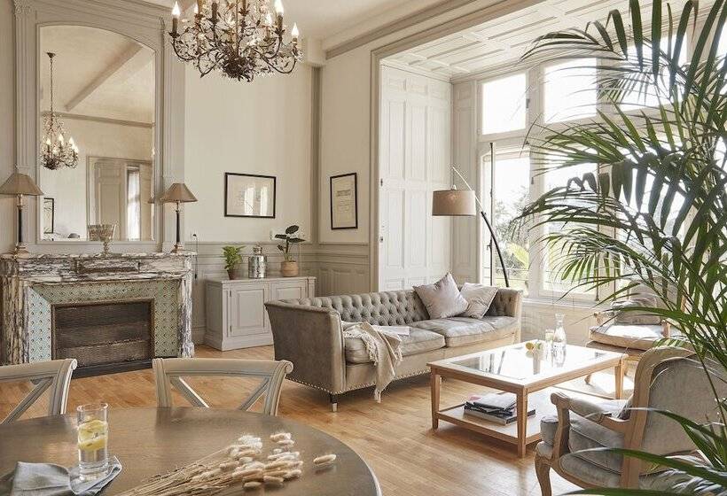 Апартаменты 2 Спальни, Château Les Carrasses
