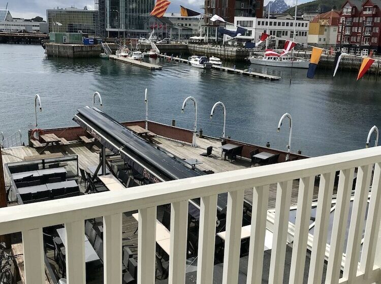 小型套房带阳台, Anker Brygge