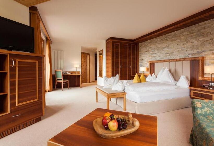 Люкс с Балконом, Chalet Tianes   Alpine Relax