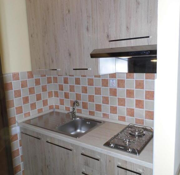 استودیوی استاندارد, Residence Le Nereidi Con Piscina   Parcheggi