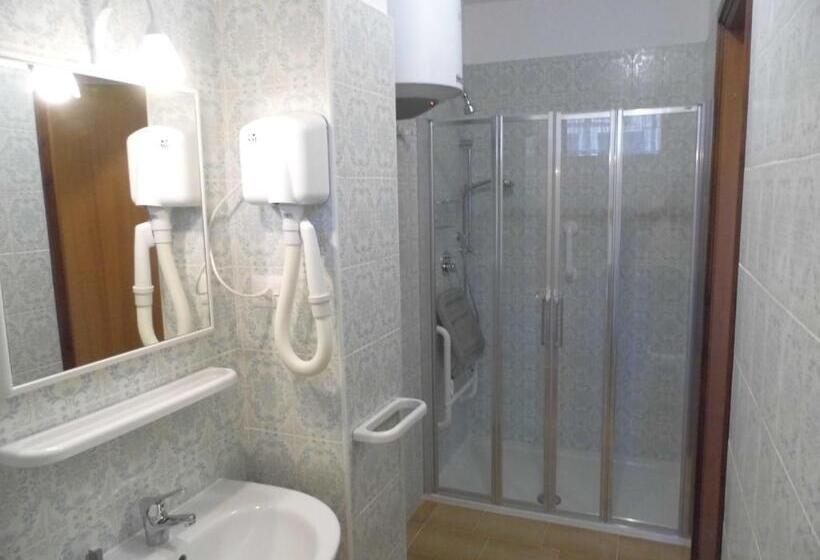 آپارتمان 1 خوابه همکف, Residence Le Nereidi Con Piscina   Parcheggi