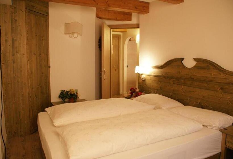 스위트, Resort Al Sole