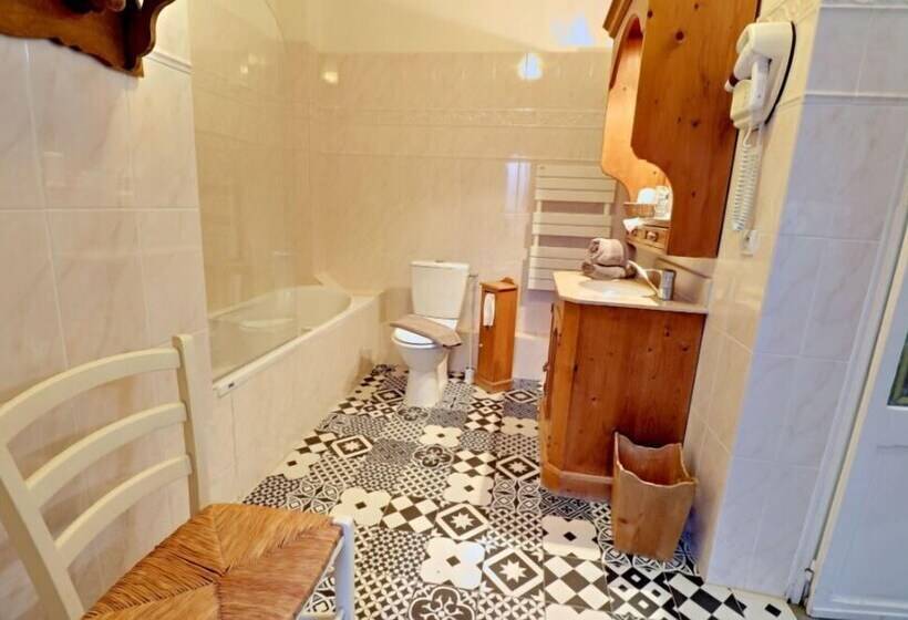 Номер Superior, Logis Hôtel De La Chapelle