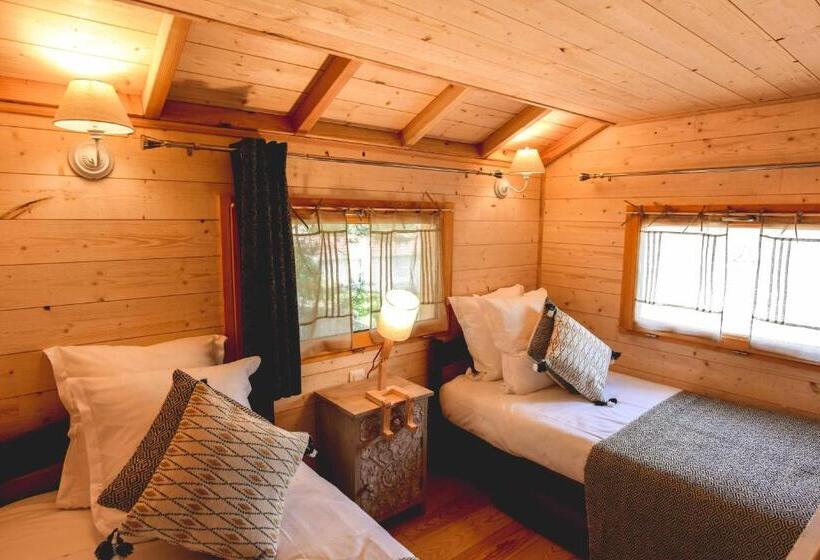Хижина, Logis Hôtel Emeraude Des Bois