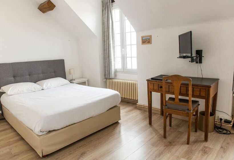 Четырехместный Номер Стандарт, Le Relais Des Templiers