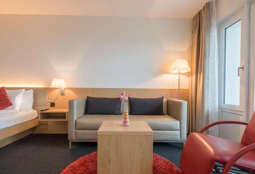 Полулюкс Вид на Озеро, Best Western Hotel Rebstock