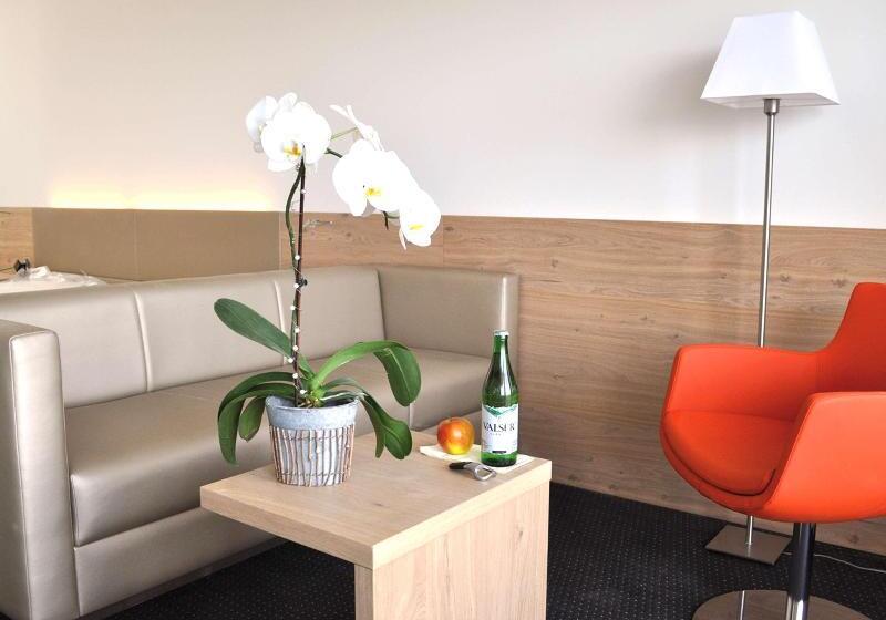 Полулюкс Вид на Озеро, Best Western Hotel Rebstock