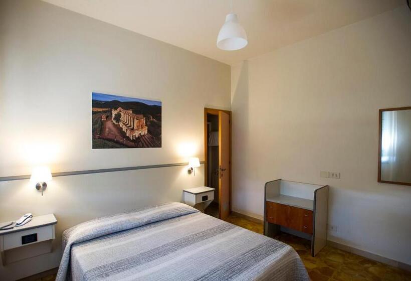Chambre Standard, Ai Tufi