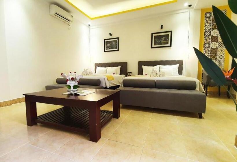 家庭间, Hoi An Hai Au Boutique