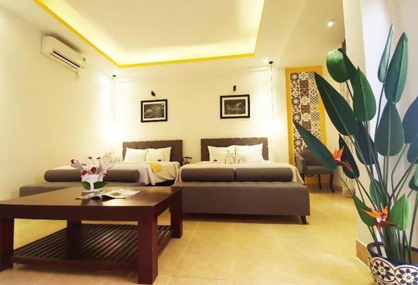 家庭间, Hoi An Hai Au Boutique