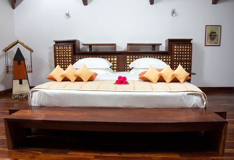 ویلای استاندارد با چشم‌انداز باغ, Ravintsara Wellness